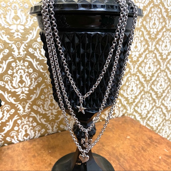 Triple Multi chain charm necklace in silver-tone - Picture 3 of 5